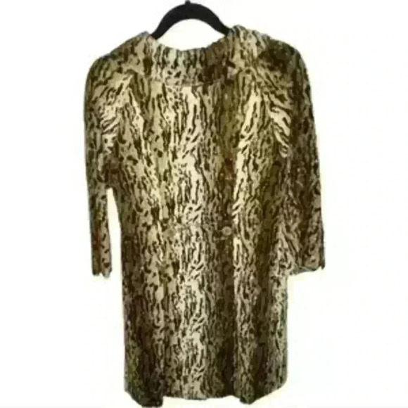 Anthropologie John Carlisle Leopard Faux Fur 3/4 Sleeve Single Breasted Coat - Picture 3 of 3